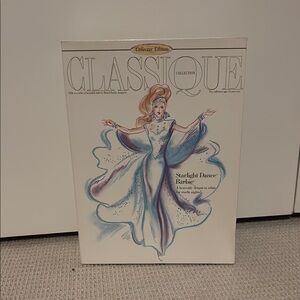 Barbie Classique Collection in White and Blue